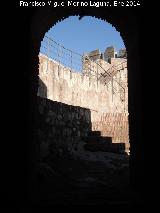 Castillo de Salobrea. Alcazaba. Entrada a la Alcazaba