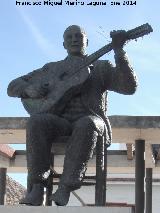 Monumento a Juan Breva. Estatua
